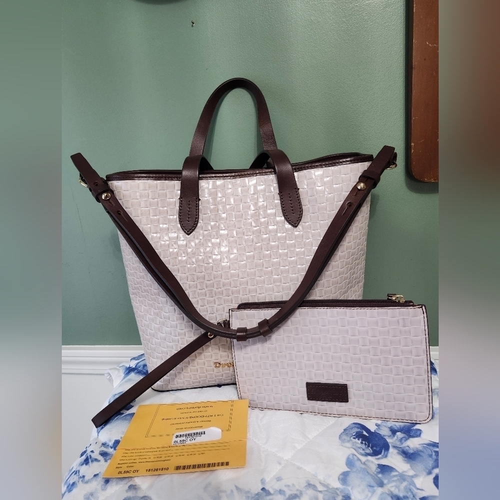 Dooney & Bourke Leather Basket Weave Liliana Tote & Wristlet